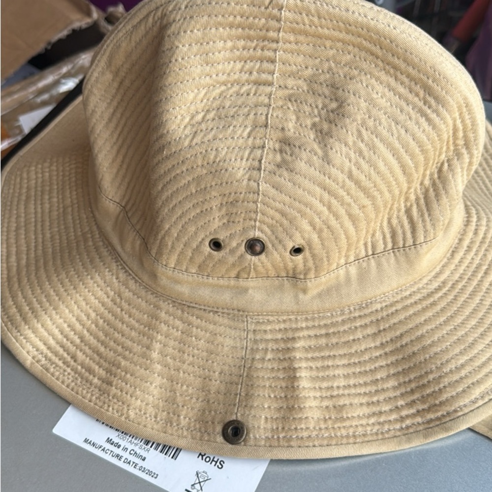 Banana Republic Tan Bucket Hat